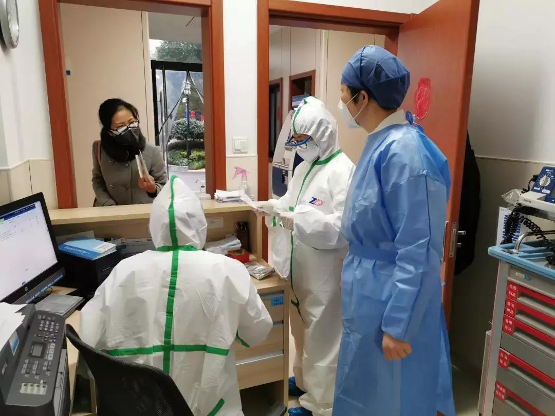 防控措施：为防止交叉感染，浙江省人民医院影像服务实现不排队、不等待