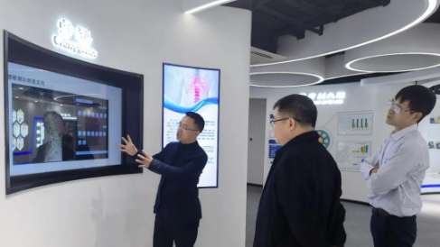 广西产业技术研究院副院长杜文宏一行莅临谈球吧科技、啄云智能考察调研
