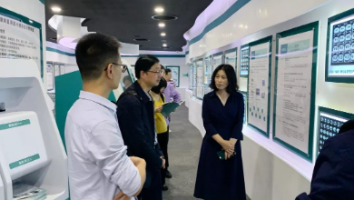 浙江省药监局医疗器械处处长董耿一行莅临谈球吧科技指导工作！