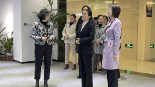 杭州市妇联党组书记、主席杨晓峰一行莅临谈球吧科技考察调研